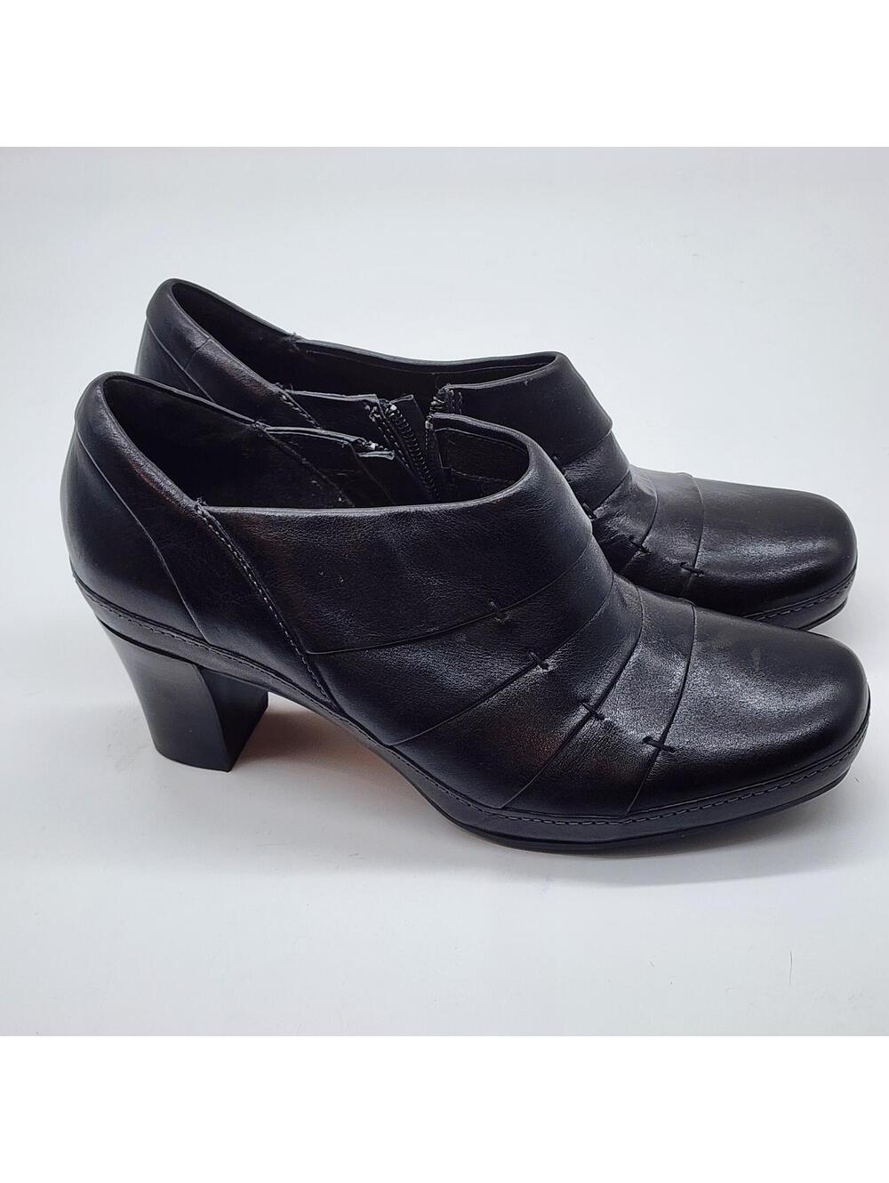 Clarks Black Leather Heeled Loafers Comfort Slip On Shoes Women’s Size 9